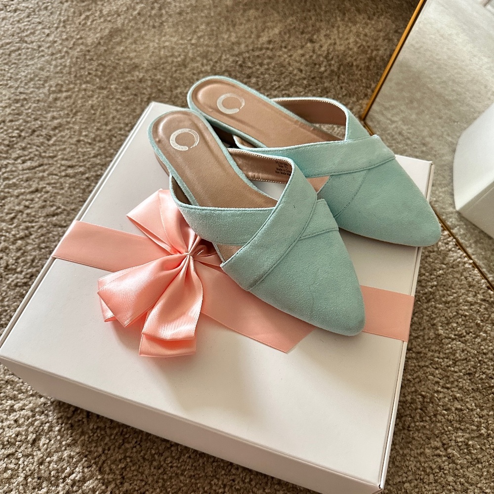 Light Green Flat Woman Sandal Shoes